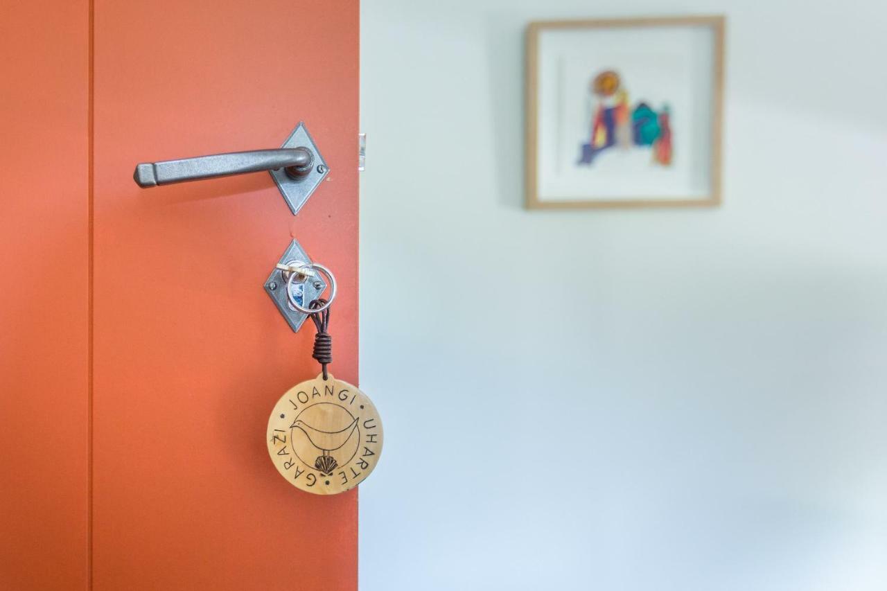 Joangi Hotel Uhart-Cize Екстериор снимка